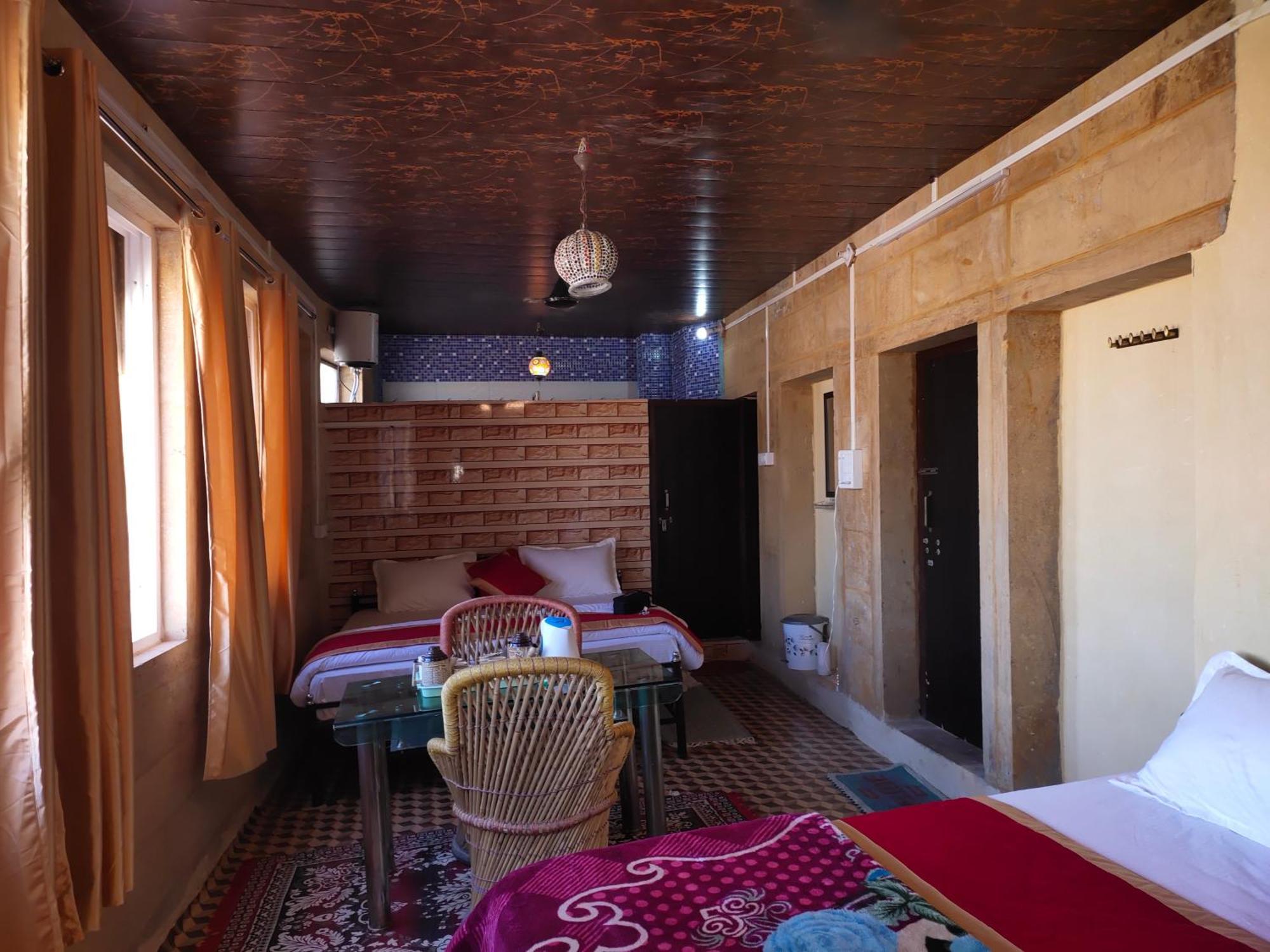 Hotel Desert ジャイサルメール エクステリア 写真