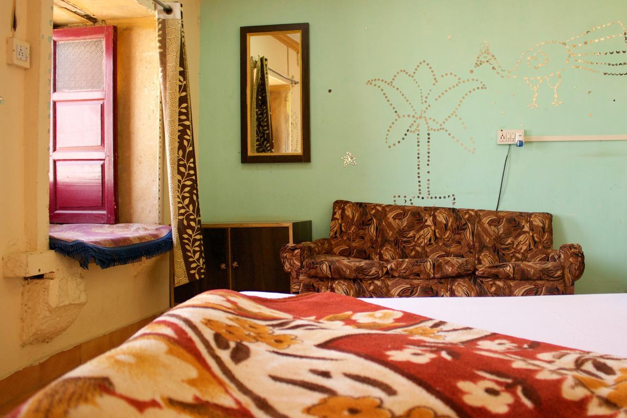 Hotel Desert ジャイサルメール エクステリア 写真